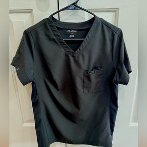 Jaanuu Scrub Set